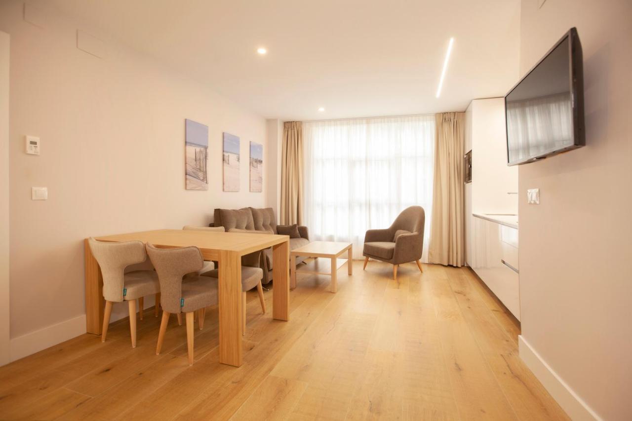 Apartamentos Reina Victoria Santander Exterior foto